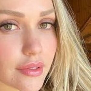 Profile photo of isabella scofield