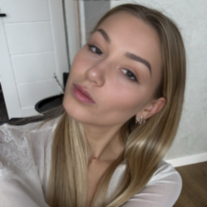 Profile photo of jessica balls